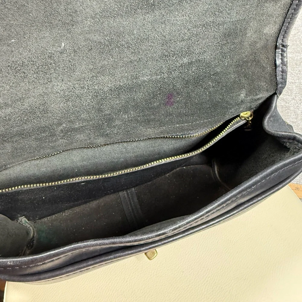 Vintage 70s Rare Coach Penny Pocket Clasp Front Crossbody Leather Purse Bag Y2K - Picture 9 of 11